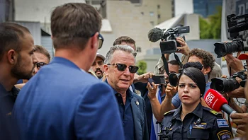 ויטקוף למשפחות החטופים: "עובדים על עסקה, לא עוזבים את זה"