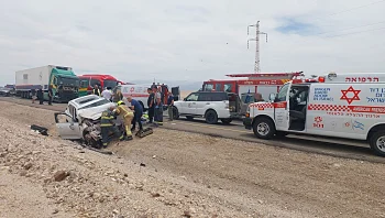 גבר ואישה כבני 60 נהרגו תאונה בדרום, נהג כבן 50 נהרג בצפון