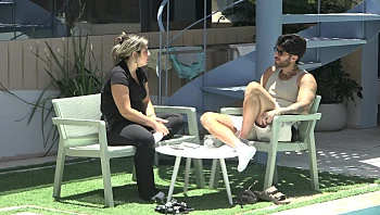"כולן יותר טובות ממני": שלקה נפתחת בפני גלעד 
