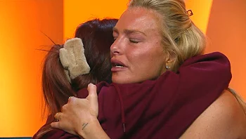 "פתאום נפל עליי שפגעתי בך": מאור מתייפחת ומתנצלת בפני מאי