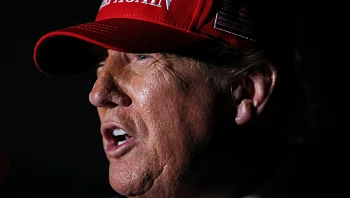 טראמפ: איראן רוצה מו"מ על רגיעה; שתעשה זאת לפני שיהיה מאוחר