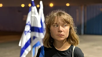 אחרי ההשתלטות: המשט של גרטה לעזה הגיע לנמל אשדוד