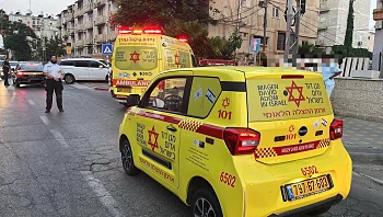 אישה נרצחה בביתה בקריית מלאכי, בעלה נפצע קשה; נתין זר נעצר