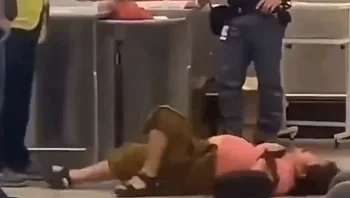 מטען רגשי עודף: נוסעת עוררה מהומה בנמל התעופה - והסיבה הזויה