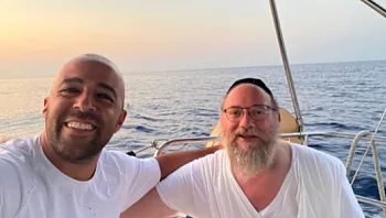 "שיגעתי את כולם": מאור נתקע בחו"ל - וחזר לארץ בסירה