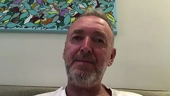 "אנחנו הבדרנים נקראים לדגל בזמן מלחמה. ננסה קצת להרים את המורל"