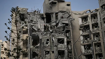 פגיעה ישירה בבאר שבע: 4 נהרגו ועשרות נפצעו טרם הפסקת האש