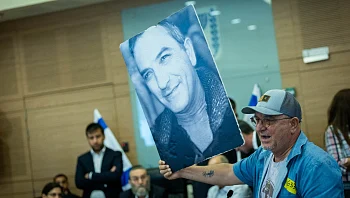 דני אלגרט: אחי איציק מת בחקירה בשבי כי חשבו שהוא טייס