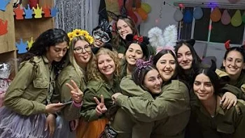 חצי שנה אחרי ששבה משבי חמאס: קרינה ארייב השתחררה מצה"ל