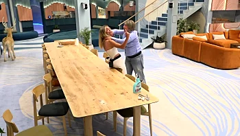 "הפתיל הקצר שלה, זה הוא": תרצה מתפוצצת על שלקה