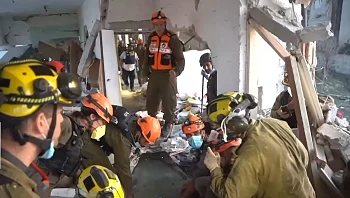 מפגש מתוך ההריסות: "לא מפסיקים לחפש עד שסוגרים מעגל"