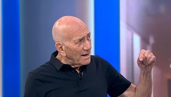 אולמרט: יהודים רוצחים פלסטינים ביו"ש ומבצעים פשעי מלחמה