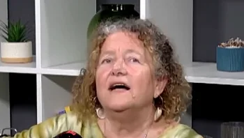 הזמרת המצליחה חושפת בן סודי: "הוא כבר בן 23"