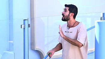 "יש בבית עליהום על רועי": בעלו של דייר "האח הגדול" מגיב