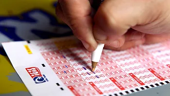 דוכני הימורים מכרו ווינר ולוטו לקטינים, שוטר סמוי הפליל אותם