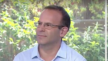 כשהטכנולוגיה באה לעזרת הסובלים משחיקת ברך וירך