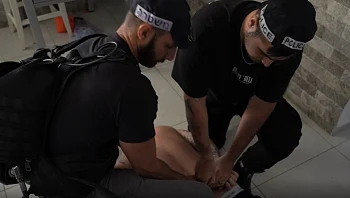 חשד לסחר בנשים: נעצרו גבר ואישה שניהלו רשת זנות