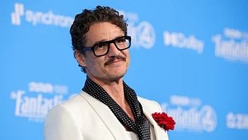 פדרו פסקל הוא הכוכב החם של הרגע - אז מה כולם רוצים ממנו?