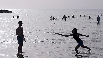 התחזית לשבת: עומס חום כבד ברוב הארץ - לקראת השיא בהמשך השבוע