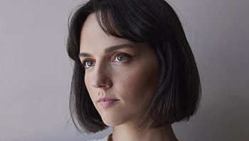 הזמרת ששבה לשיר בעברית, בשיא המלחמה: "המציאות בלתי אפשרית"