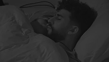 זה סוף סוף קרה: חן ושירז - הנשיקה