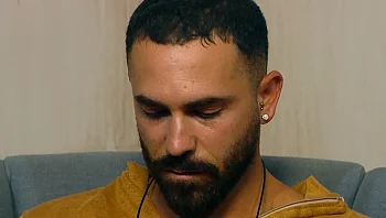 יובל האריה חושף: "ההורים שלי מרגישים בנוח להתערב לי בדברים"