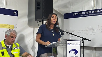 רגב נגד היועמ"שית: אישרה לחסום כבישים - וגרמה לעיכוב באוטובוסים