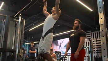 דור המשקולות: הילדים מתאמנים? אלה היתרונות והסכנות