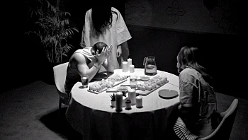 "שלא תיגע בי": יובל מאבד את העשתונות בדייט עם שני