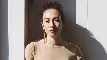 "כל פעם שחשפתי משהו אישי, אמרו לי ש'זה כאילו כתבת עליי'"