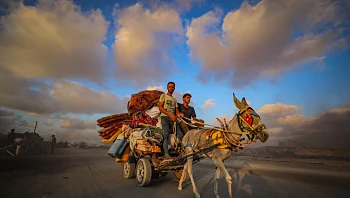 הערכה: כ-70 אלף עזתים התפנו דרומה, חמאס מנסה לעצור אותם