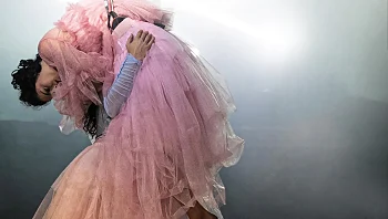 הבמאית שכמעט הלכה ל"נובה": "זה יכול היה לקרות לכל אחד"