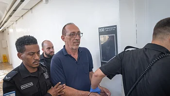 הוארך מעצרו של עמוס דורון, פעיל המחאה החשוד בהצתה