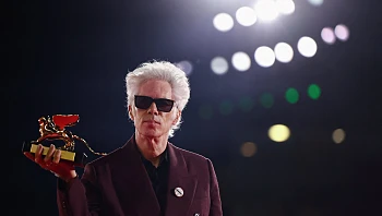 זוכי פסטיבל ונציה 2025: ג'ים ג'רמוש והסרט הפרו-פלסטיני הנחשב