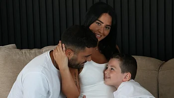 אחרי חודשים של טיפולים: בר כהן ואליאב טעטי בהיריון ראשון!