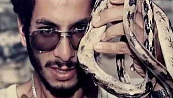 בעקבות איש הנחשים: בנו של יעקב סלע יוצא לחקור את רצח אביו