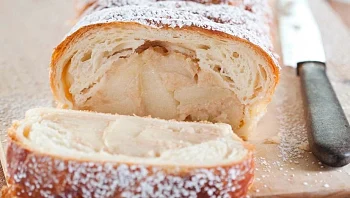 המתכון הסודי נחשף: שטרודל תפוחים וצימוקים של מיקי שמו