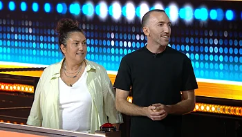 כלוב הזהב VOD | פרק 11: ספיישל סטנד אפ