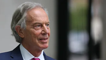 דיווח: טוני בלייר יעמוד בראש הממשל הזמני בעזה אחרי המלחמה