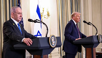 טראמפ שוב כופף את ידה של ישראל: מי המרוויחים הגדולים?