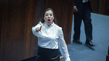 אחרי הסערה: ביסמוט שוקל לא למנות את גוטליב לוועדת חו"ב