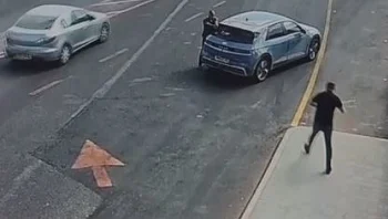 2 נערים נפצעו בינוני בפיגוע בכביש המנהרות; תיעוד הירי במחבל