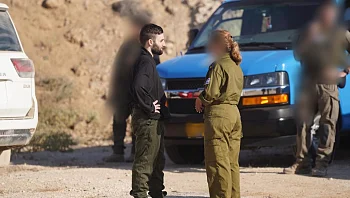 הרעבה קיצונית - מבלי לראות אור יום: העדויות הראשוניות מהשבי