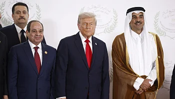 טראמפ חתם על הצהרת השלום בשארם: "פרק חדש של תקווה"