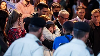 מתן אנגרסט ספד למפקדו, סרן דניאל פרץ: "הוא הגיבור שלי"