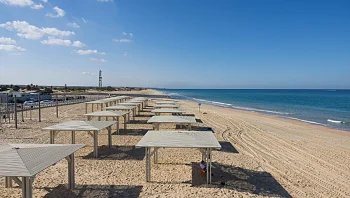 חוזרים לזיקים: החוף שהפך לזירת טבח ב-7.10 נפתח מחדש לרחצה