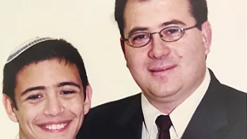 אחיו נפל בפיגוע - והוא מקדיש את חייו להנצחתו