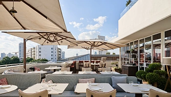 היפנית היוקרתית נפתחת מחדש על גג המלון הכי יפה בת"א