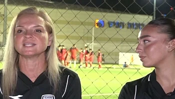 האם והבת שעשו היסטוריה: השופטות שחולמות על ליגת העל