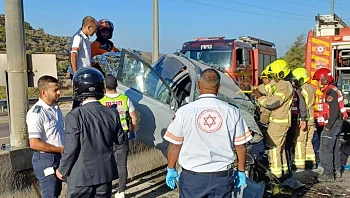 תאונה קטלנית בכביש 443: אישה כבת 30 נהרגה, גבר נפצע בינוני